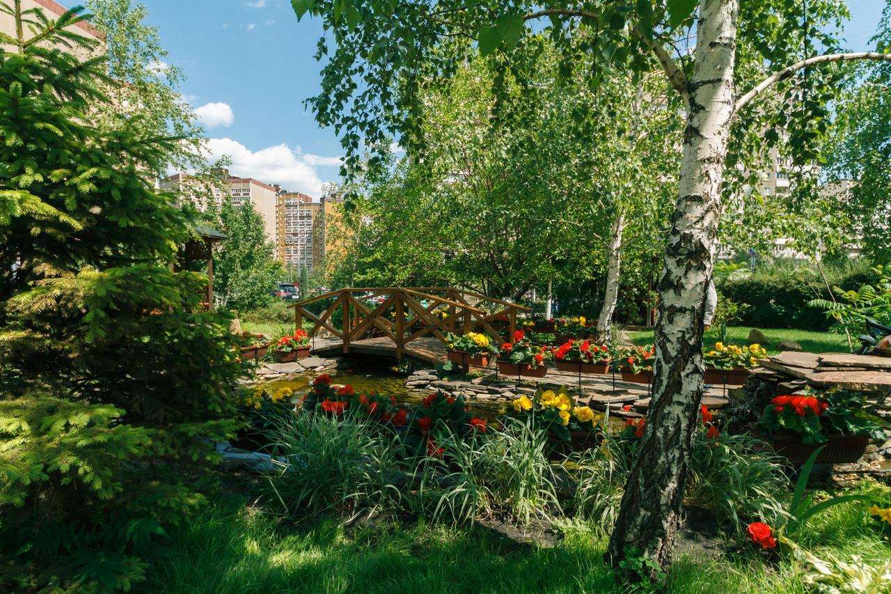 Apartment Poznyaky-Bazhana Kiev Exterior foto